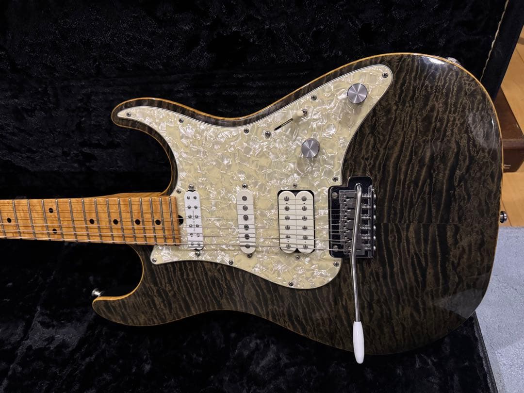 Suhr サー Standard ディーラーオーダーモデル