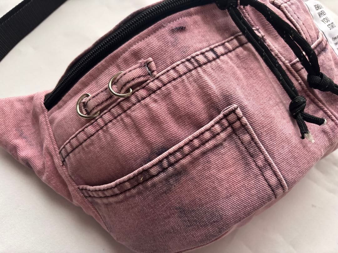 ピンクデニムリメイク ボディバッグ