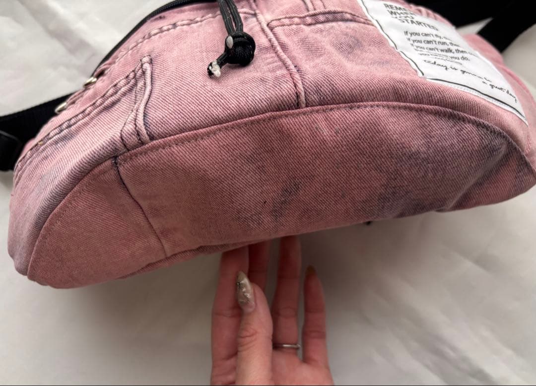 ピンクデニムリメイク ボディバッグ