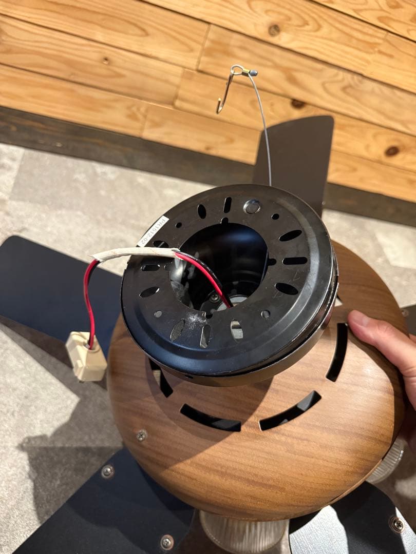 シーリングライト・天井照明 5 Blade Ceiling Fan 4 Light BR XBE001