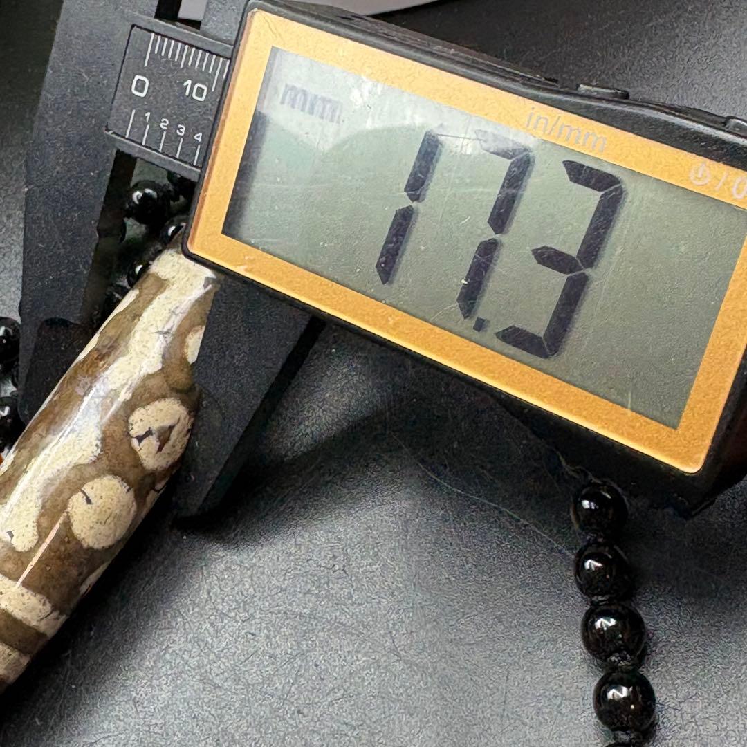 紅朱砂 五眼天珠 ネックレス　九頁岩