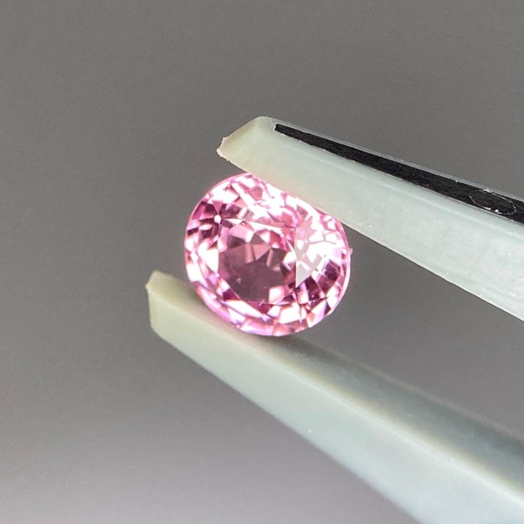 (418)鑑付　非加熱　パパラチアサファイア　ルース　0.424ct