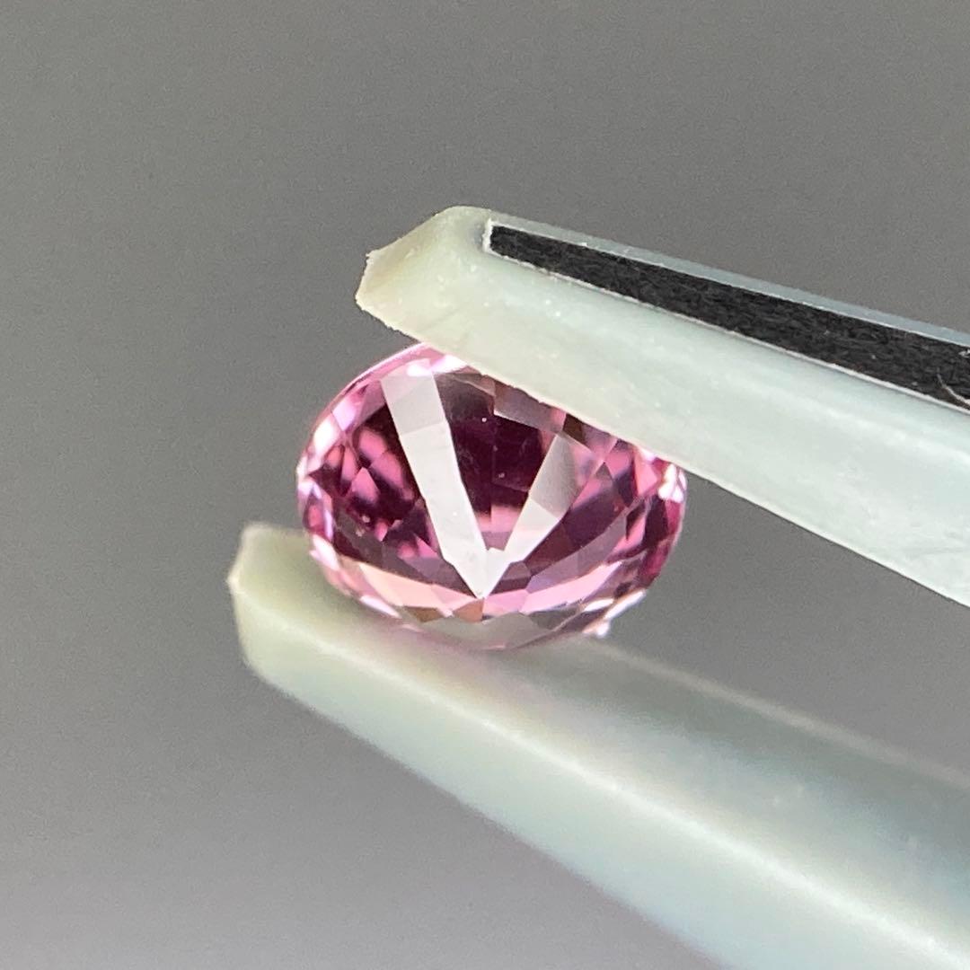 (418)鑑付　非加熱　パパラチアサファイア　ルース　0.424ct