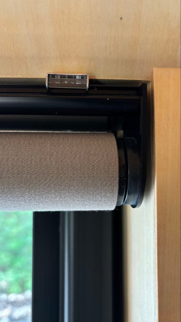 【新品未使用】タチカワブラインド　ロールスクリーン　ラルクシールド　グレージュ