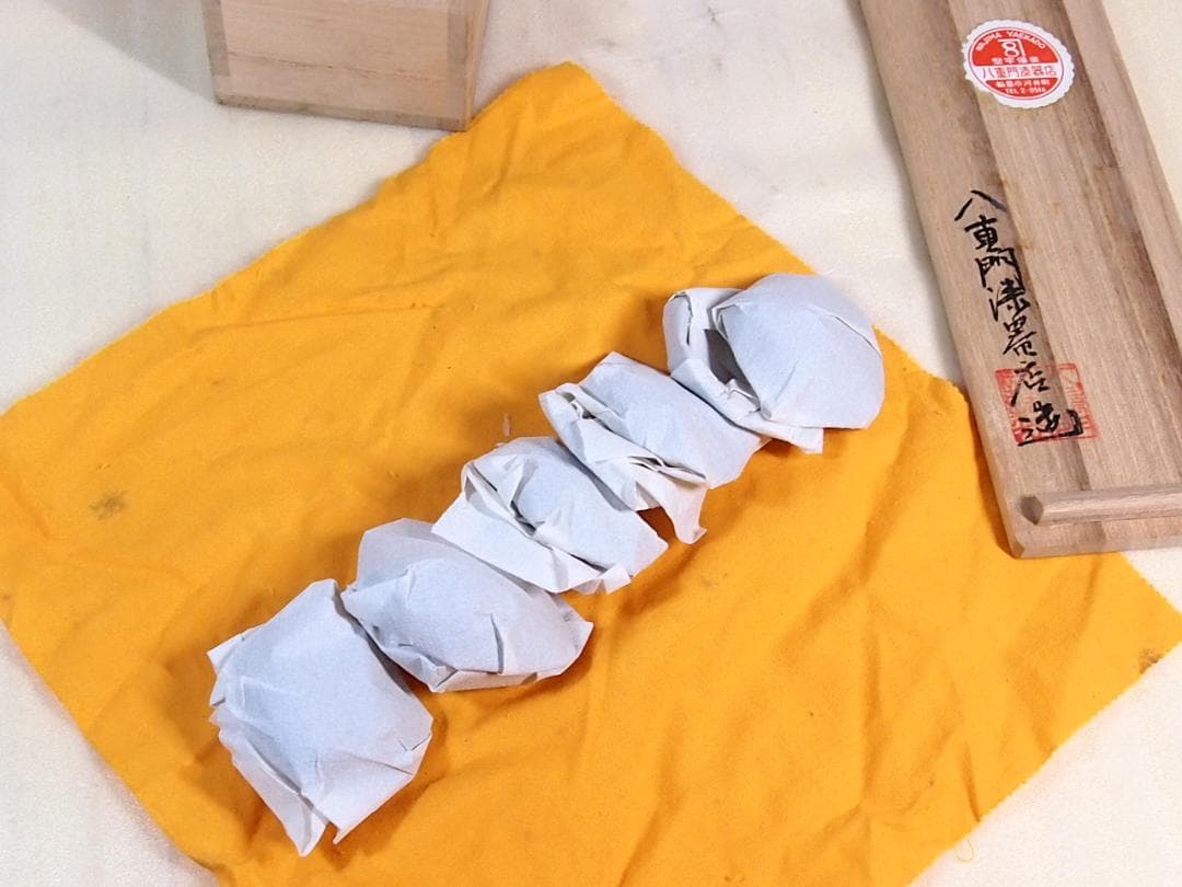 未使用】輪島塗 八重門漆器店造 蛤内朱溜塗 珍味入 5客