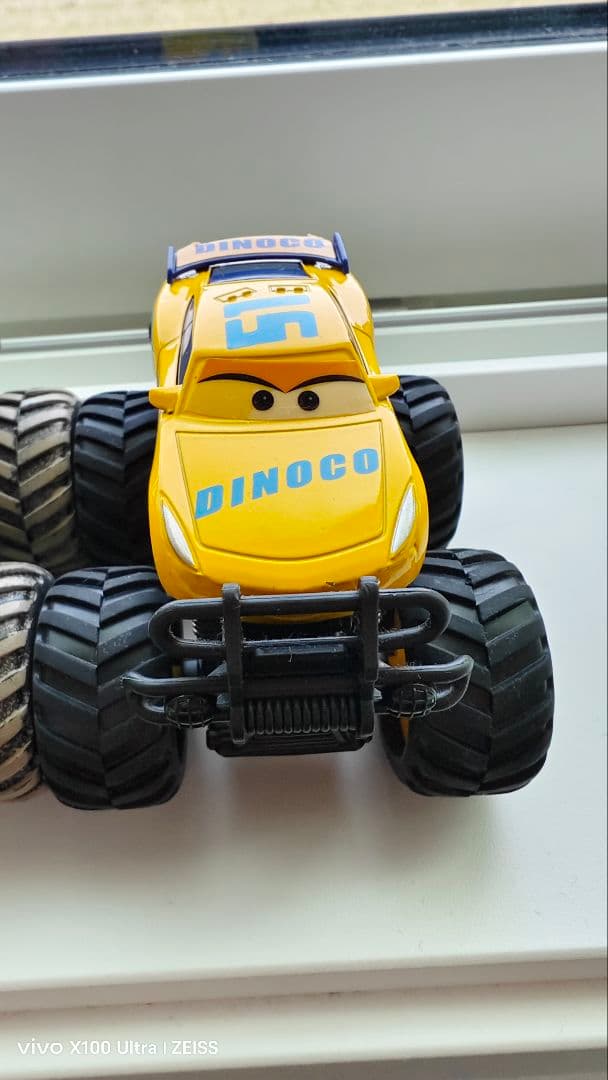 【大特価】 カーズ モンスタートラック 8台セット ラミレス メーター ストーム