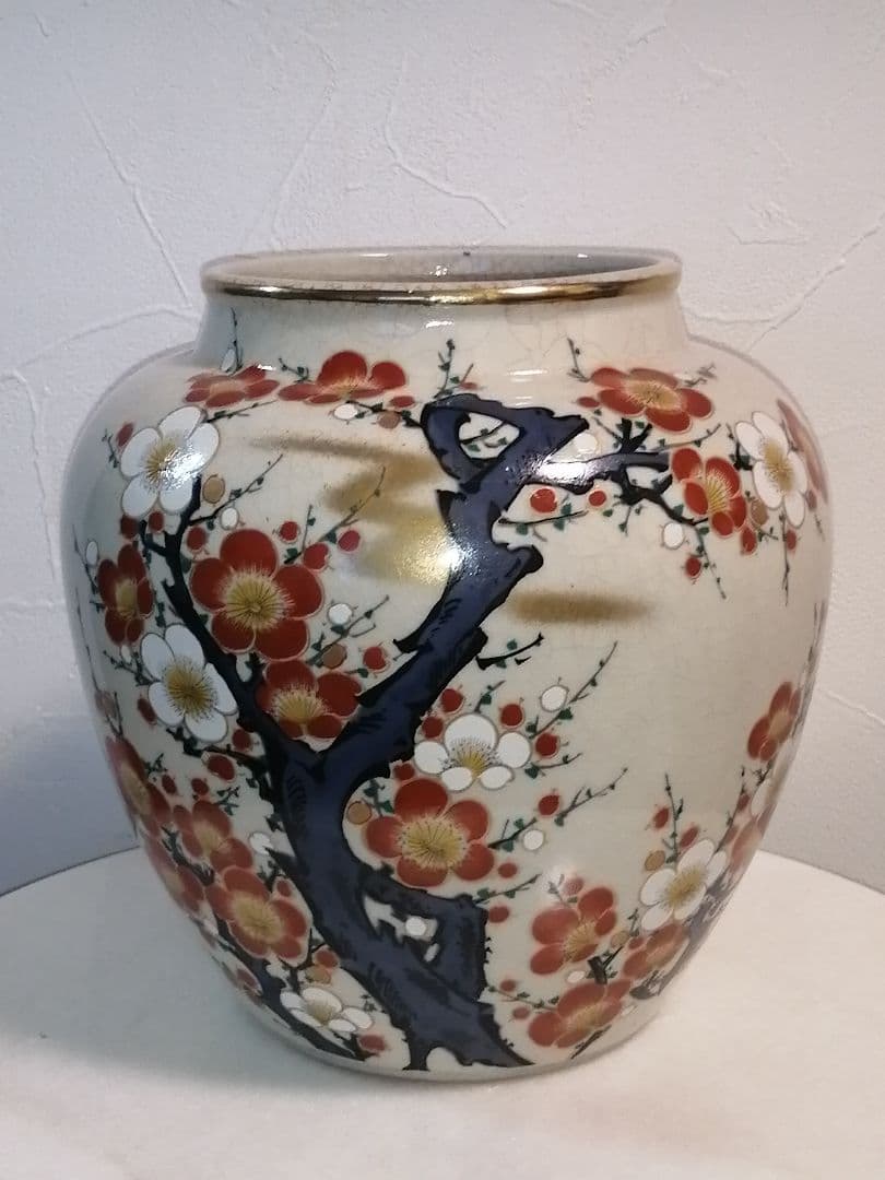 九谷 紅白梅図 金彩 花瓶 壺 - メルカリ