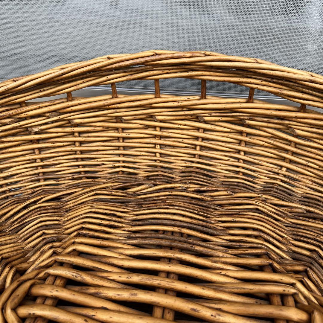 ドイツ製　籐製楕円形バスケット 中型 ナチュラルブラウン