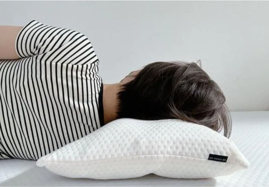 CURE:RE キュアレ THE MAKURA 整体枕 専用カバー付