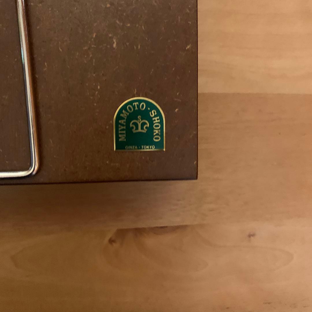 ブロンズ像レリーフ表彰盾(三好C.C) - メルカリ