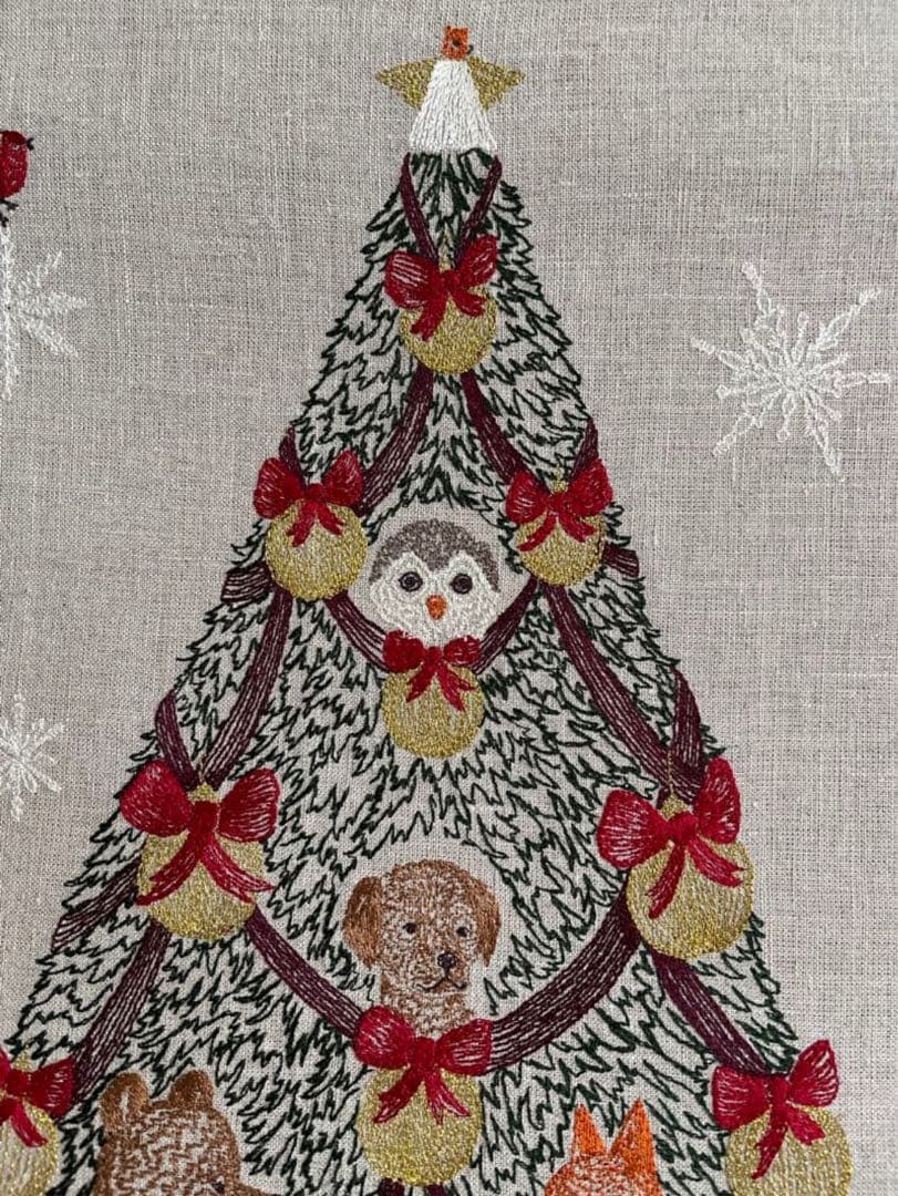 新品　コーラル＆タスク　刺繍クリスマスアート