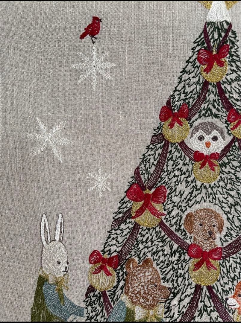 新品　コーラル＆タスク　刺繍クリスマスアート