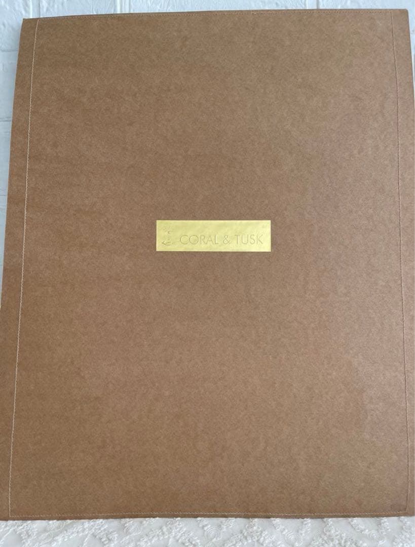 新品　コーラル＆タスク　刺繍クリスマスアート