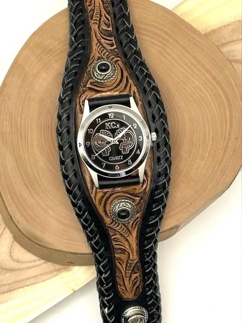 ハンドメイド　レザーバンド腕時計【KC’sクオーツムーブメント使用】