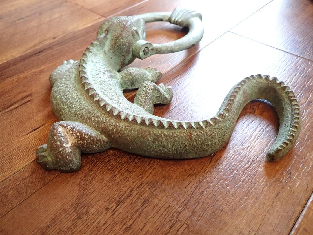 ハワイ購入 アイアン製ドアノッカー 重量6.5kg ビンテージ品 - メルカリ