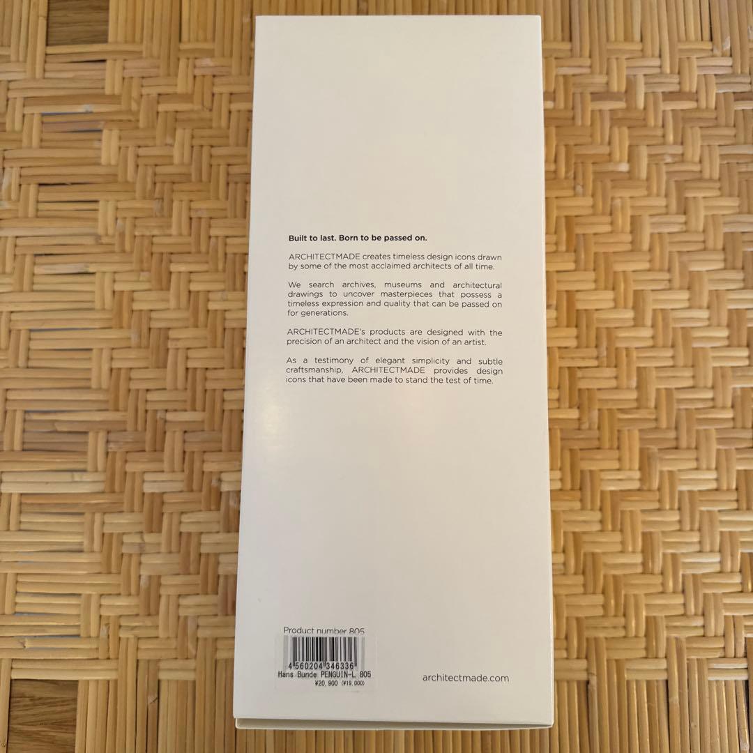 ボ*ド様 ARCHITECTMADE Penguin Large