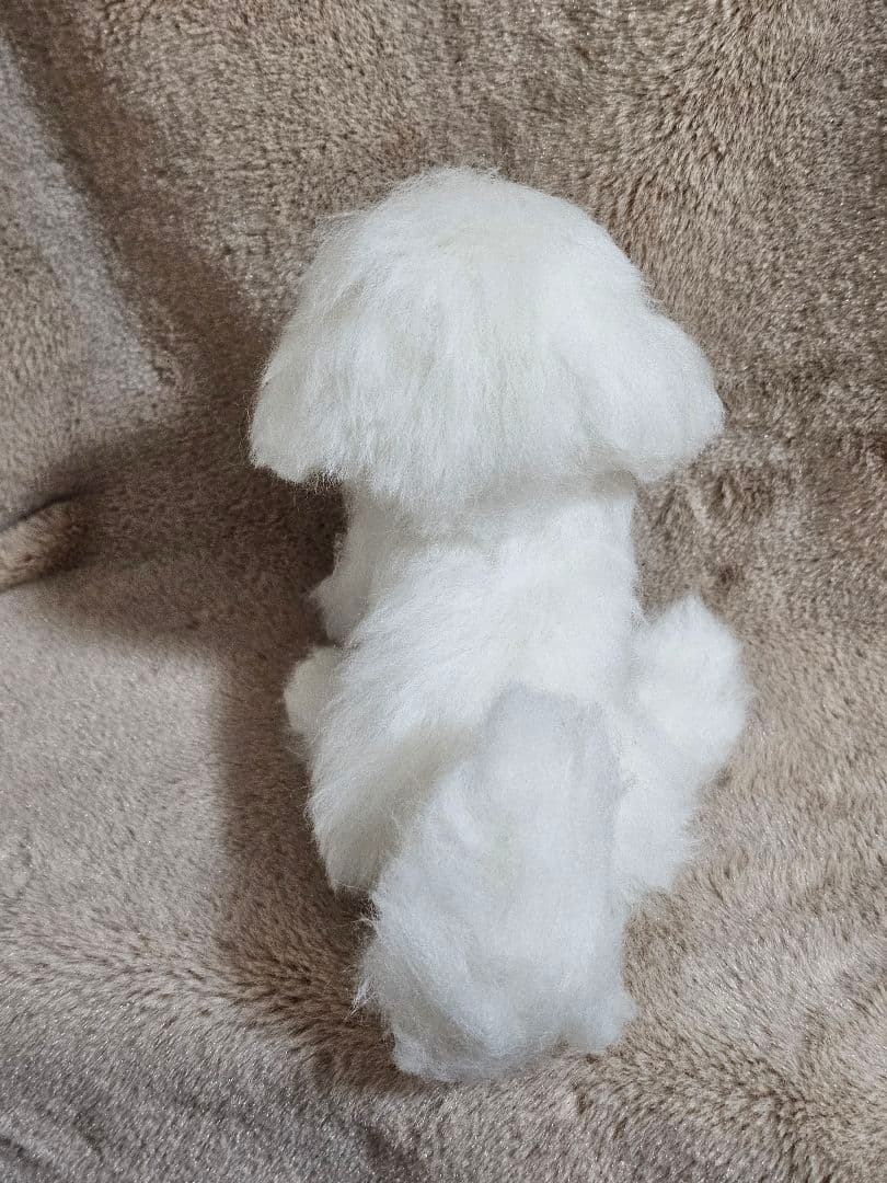 羊毛フェルト　ペギニーズ