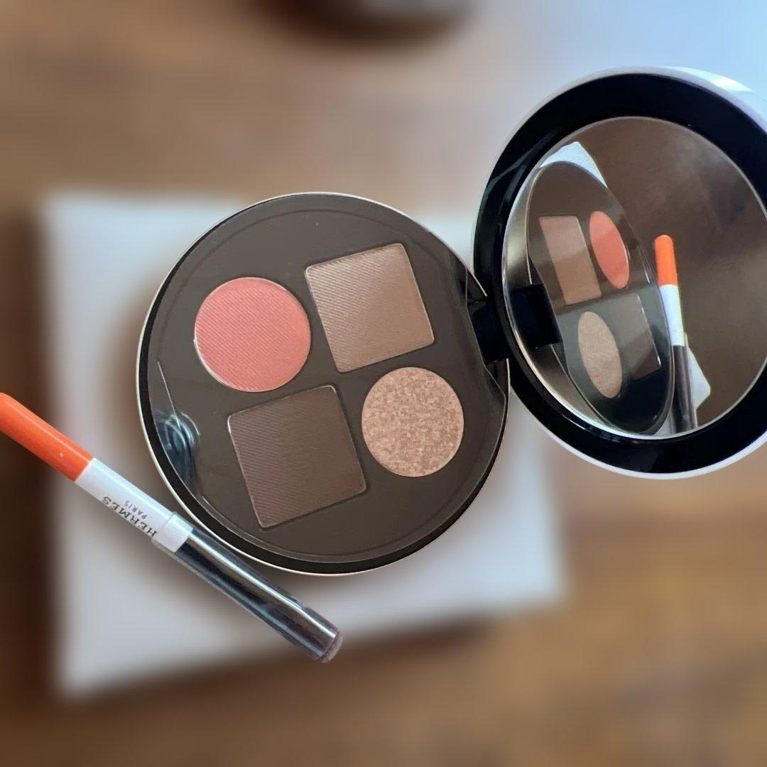 新品未使用⭐︎エルメス　フェイスパウダー　チーク　アイシャドウ　メイクアップセット