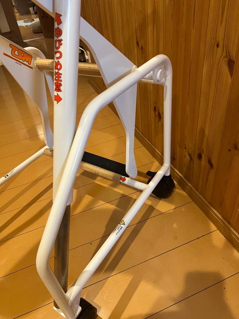 歩く事をあきらめない歩行器 たぁ〜くん 津島鉄工所