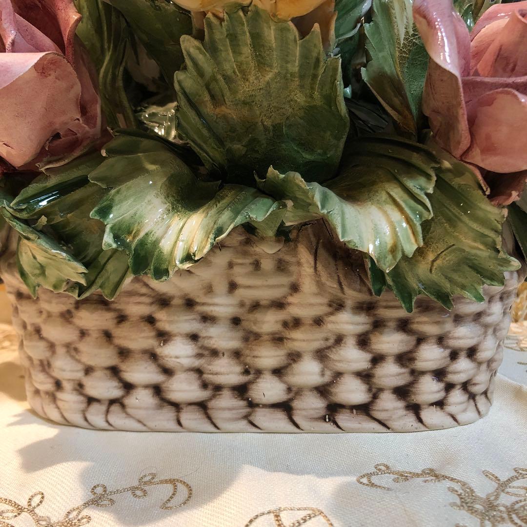 イタリア製 カポディモンテ 陶花 薔薇 大きいオブジェ - メルカリ