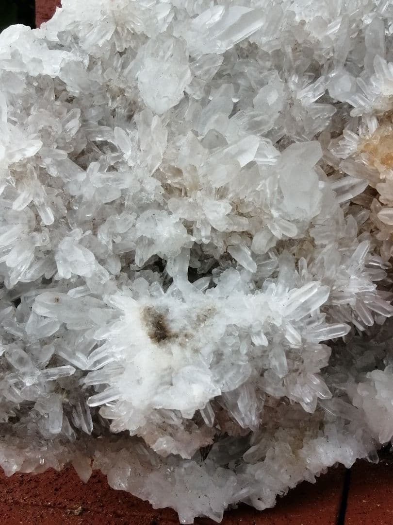 水晶クラスター8.1kg ーtot32