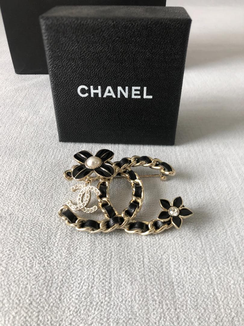 ブローチ　ブラック　おしゃれ　花　ファッション SAWA サワ】布花 ブローチ (te-bro-31)レディース コサージュ おしゃれ