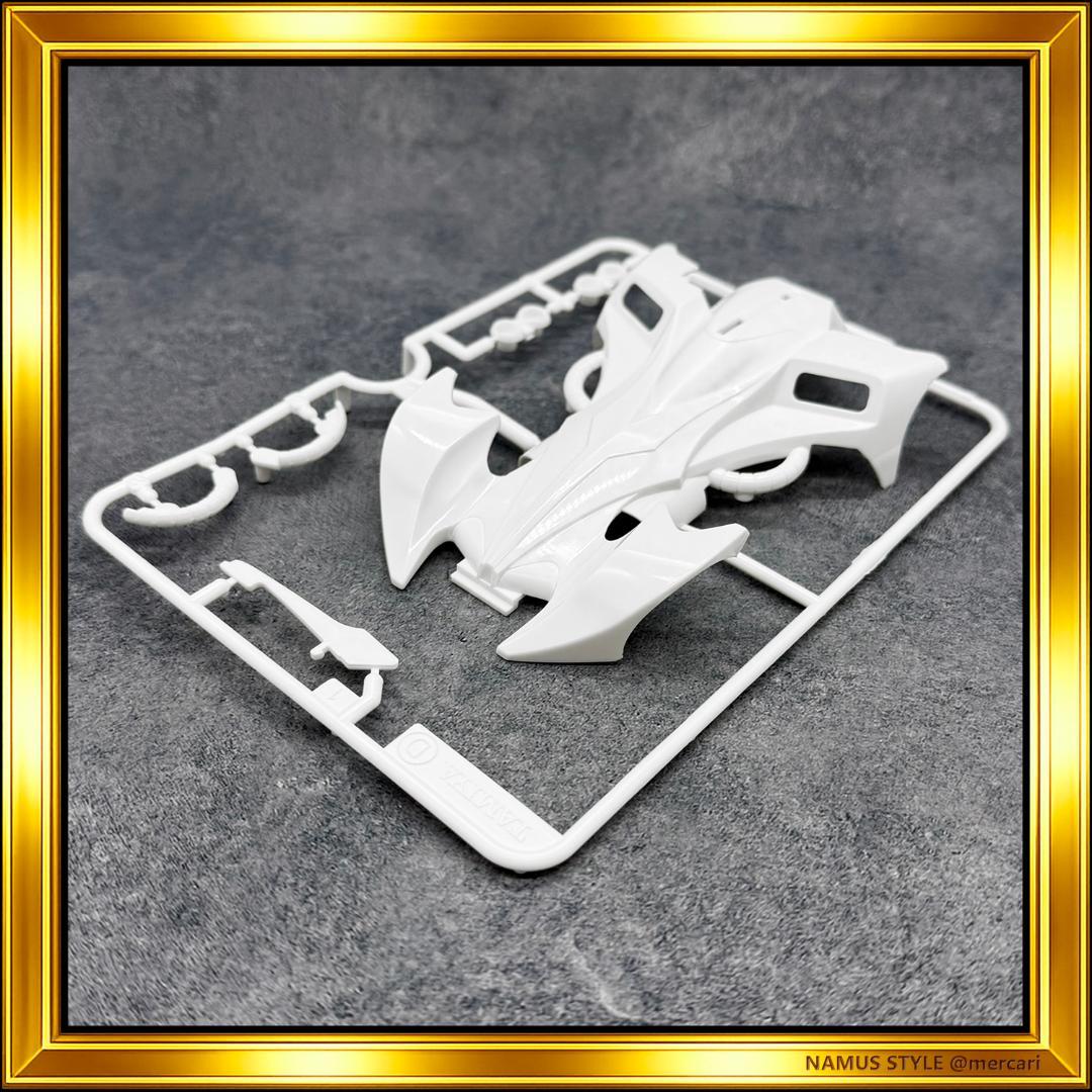 絶版プライズ限定／レイスティンガー ナイトシーカー白／ボディ