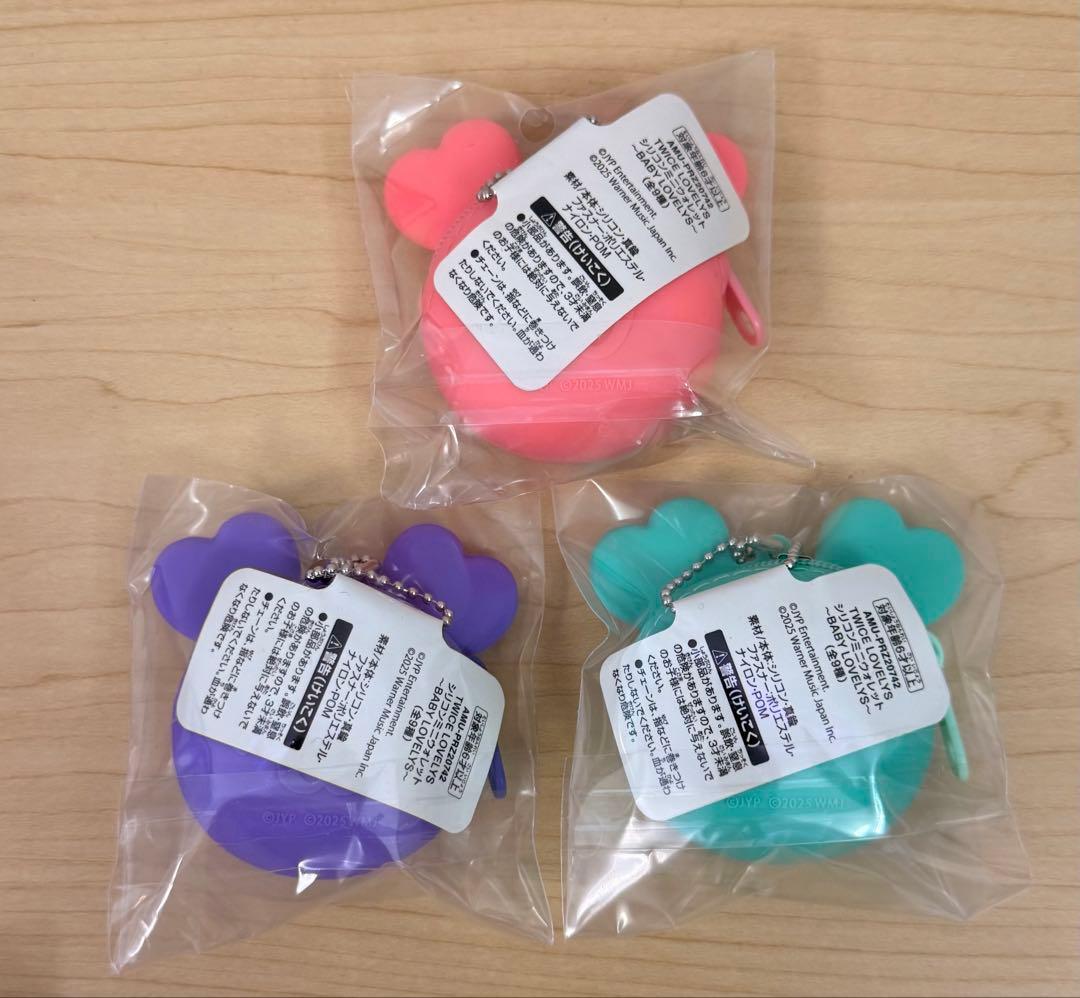 GIGO TWICE LOVELYS シリコンミニウォレット ミサモ - メルカリ