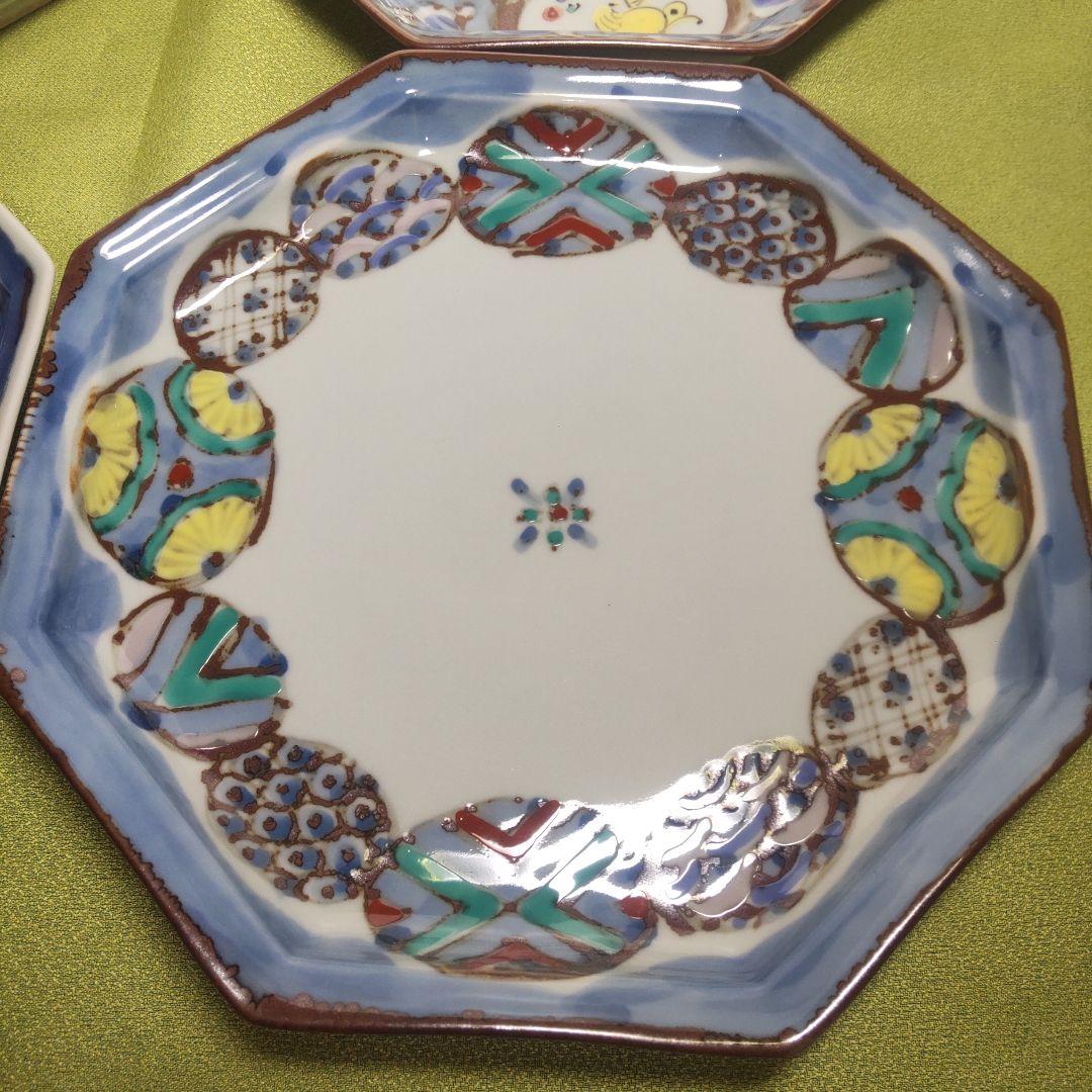 九谷焼 レア 絵変わり 4枚 皿 大皿 八角皿 染付 手描き 花鳥 唐草 色絵