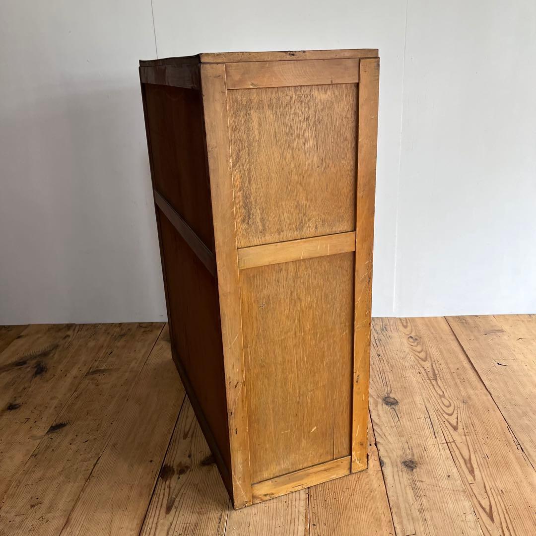 アンティーク チェスト 食器棚 本棚 レトロ 飾り棚 《送料込み》