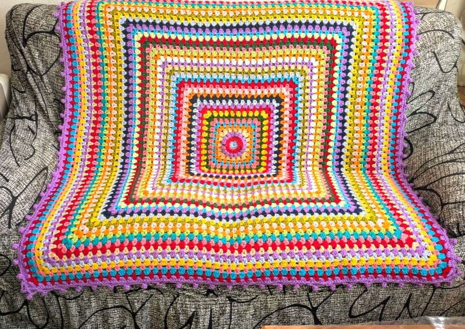 手編み マルチカバー こたつカバー ベッドカバー レトロポップ