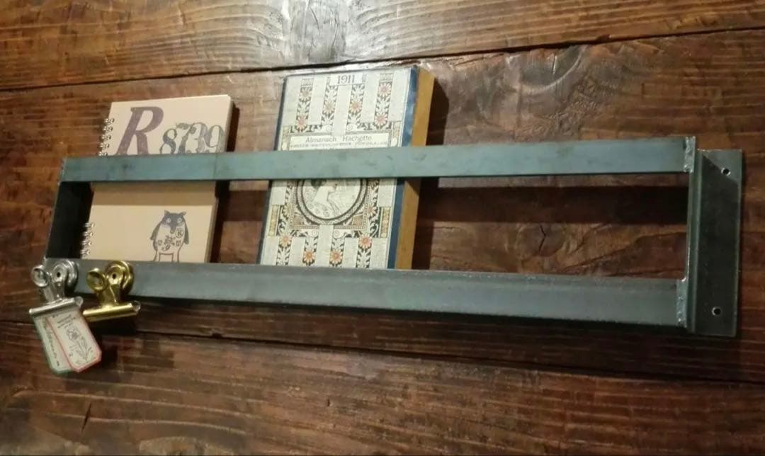 4つセット壁掛けブックラック　ウォールシェルフ　アイアン家具　ハンドメイド