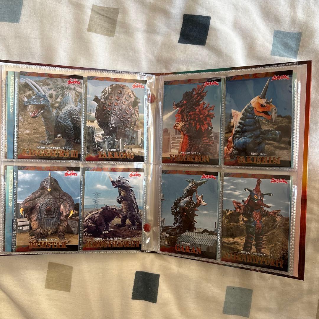 ウルトラ兄弟カードファイルとカード62枚セット　※要商品説明確認