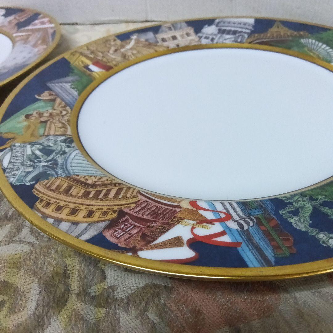 ローズリリーベルナルドメトロポール　 ローマ　パリ