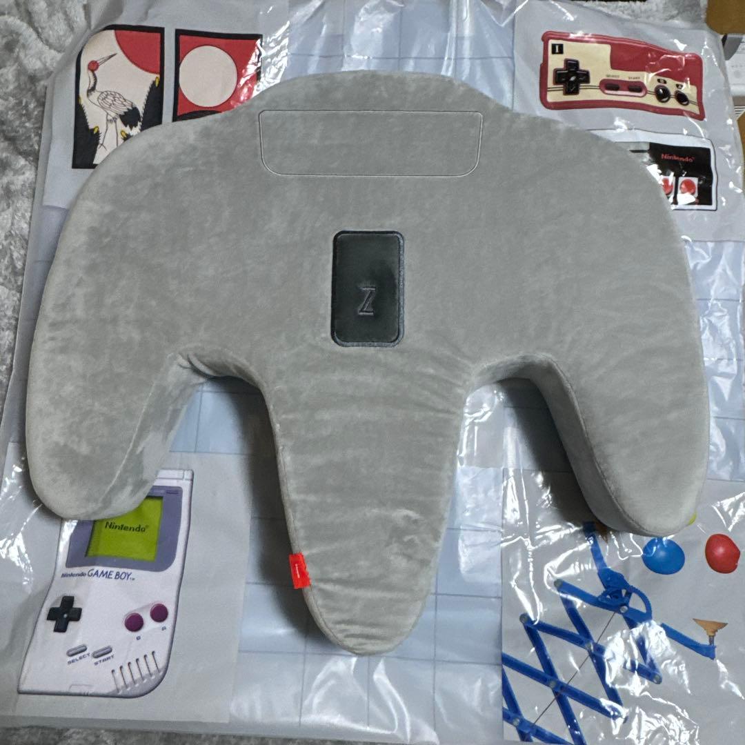 クッション NINTENDO 64 コントローラーニンテンドーミュージアム