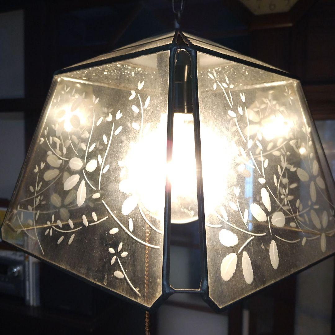 吊り下げライト