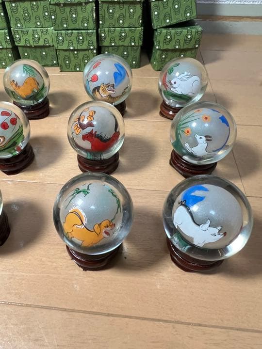 755 中国伝統工藝　十二支　内絵丸玉ガラス球　未使用　　　　有田焼