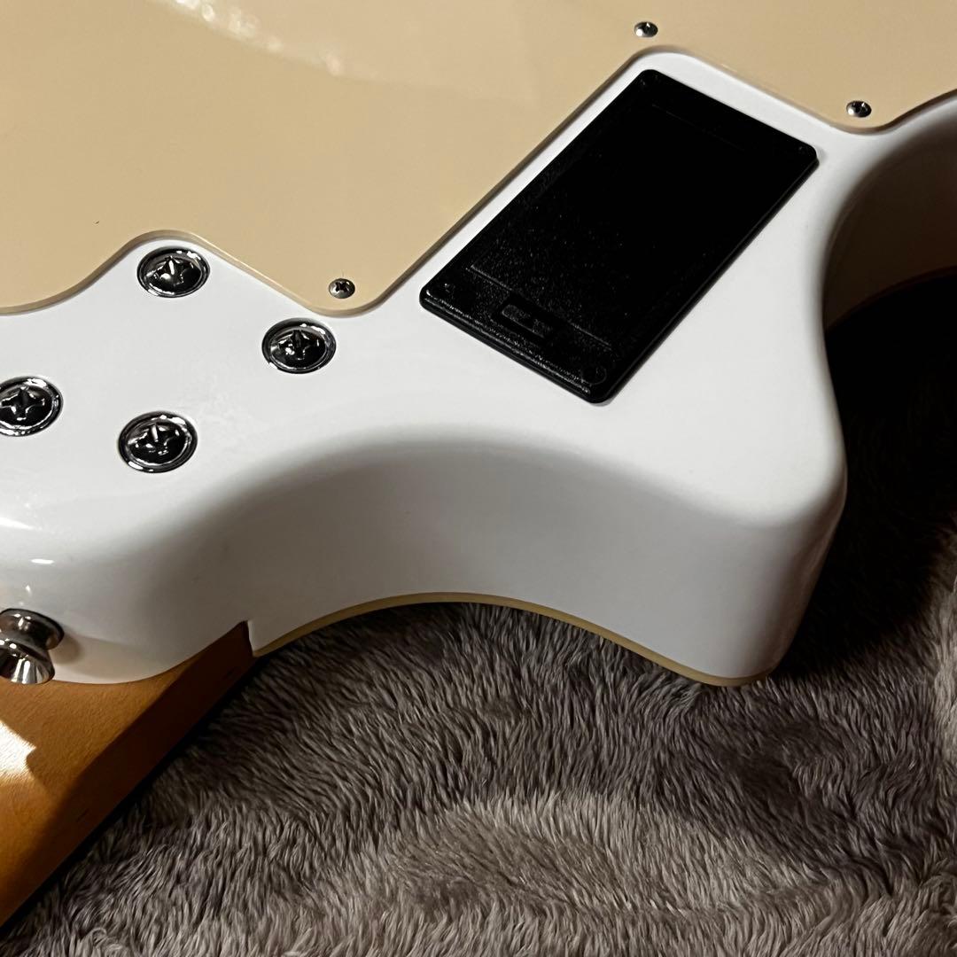 フェルナンデス ZO-3芸達者 アンプ内蔵 ホワイト 管AN - メルカリ