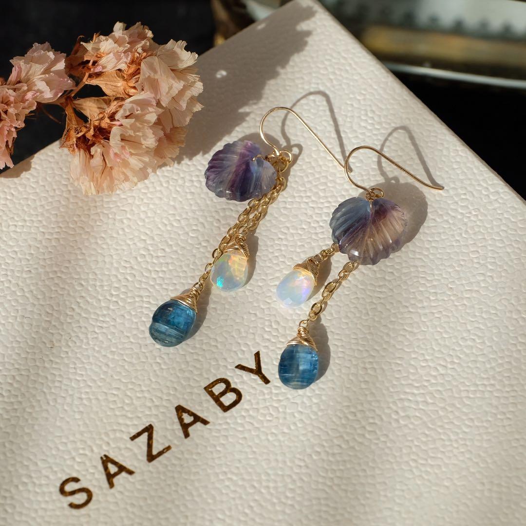 14kgfフローライトリーフカービングピアス