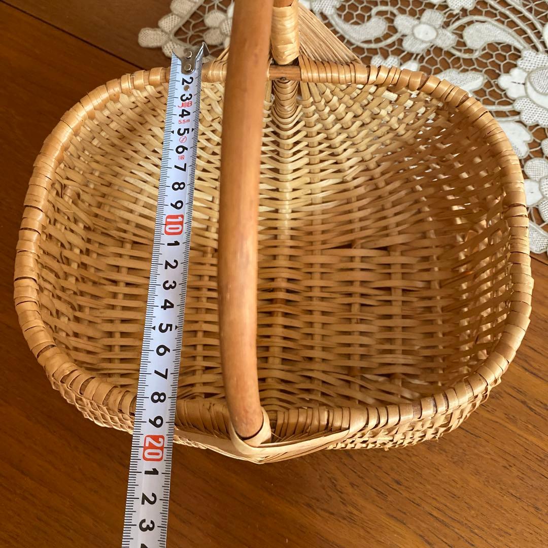 ラトビア　リトアニア　かご　バスケット