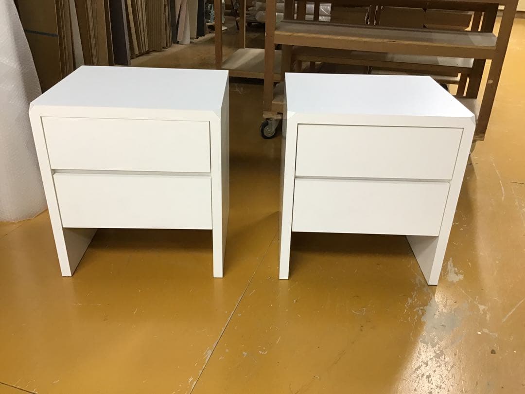 ホワイト木製サイドテーブル 2引き出し