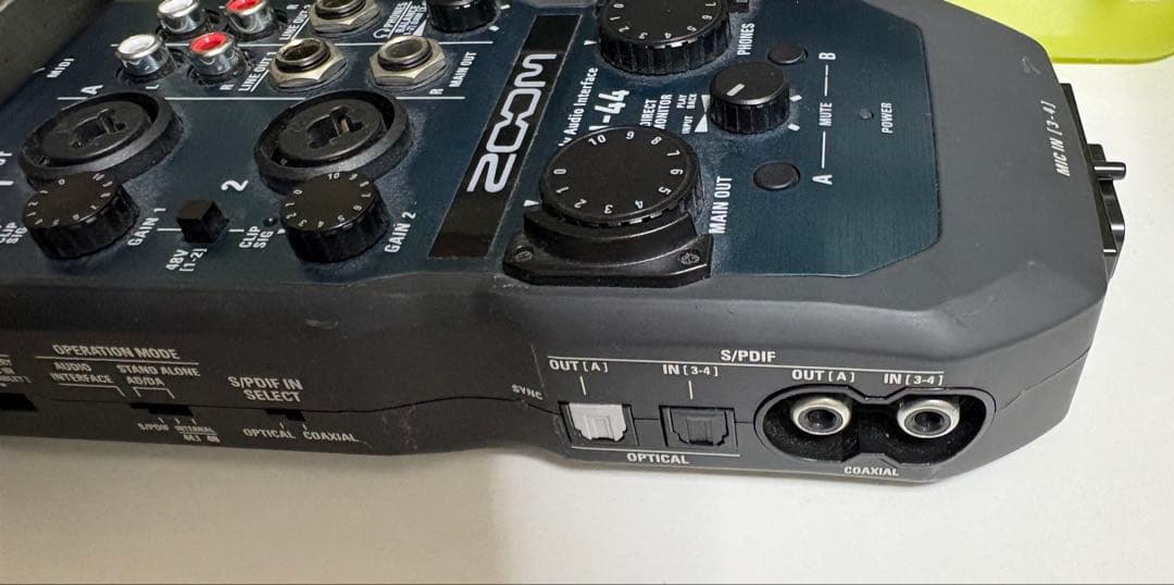 ZOOM U-44 + AIH-1ホルダー + MSH-6マイクカプセル セット