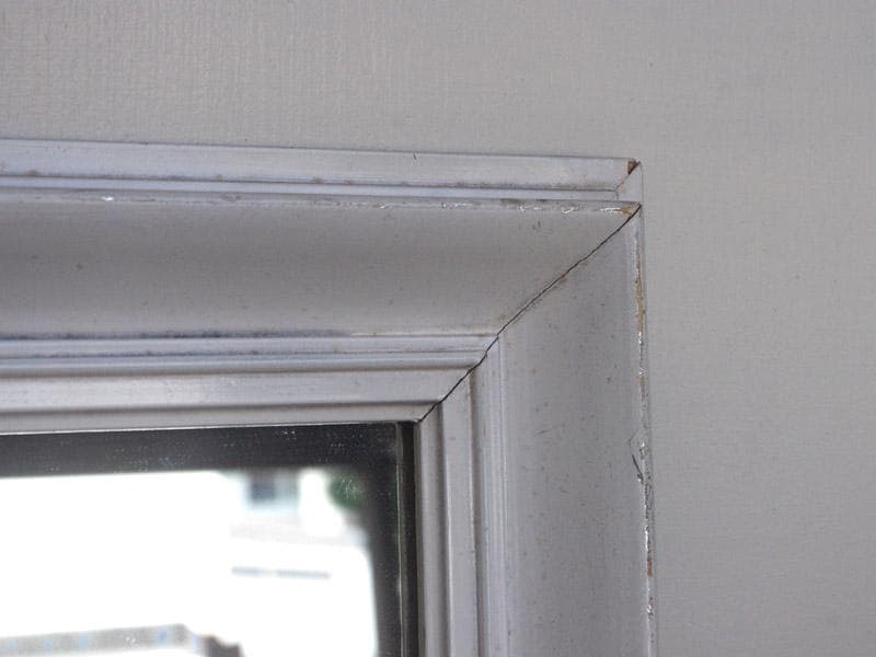 大きめアンティークミラー 壁掛け鏡 額縁 英国 ホワイト M04