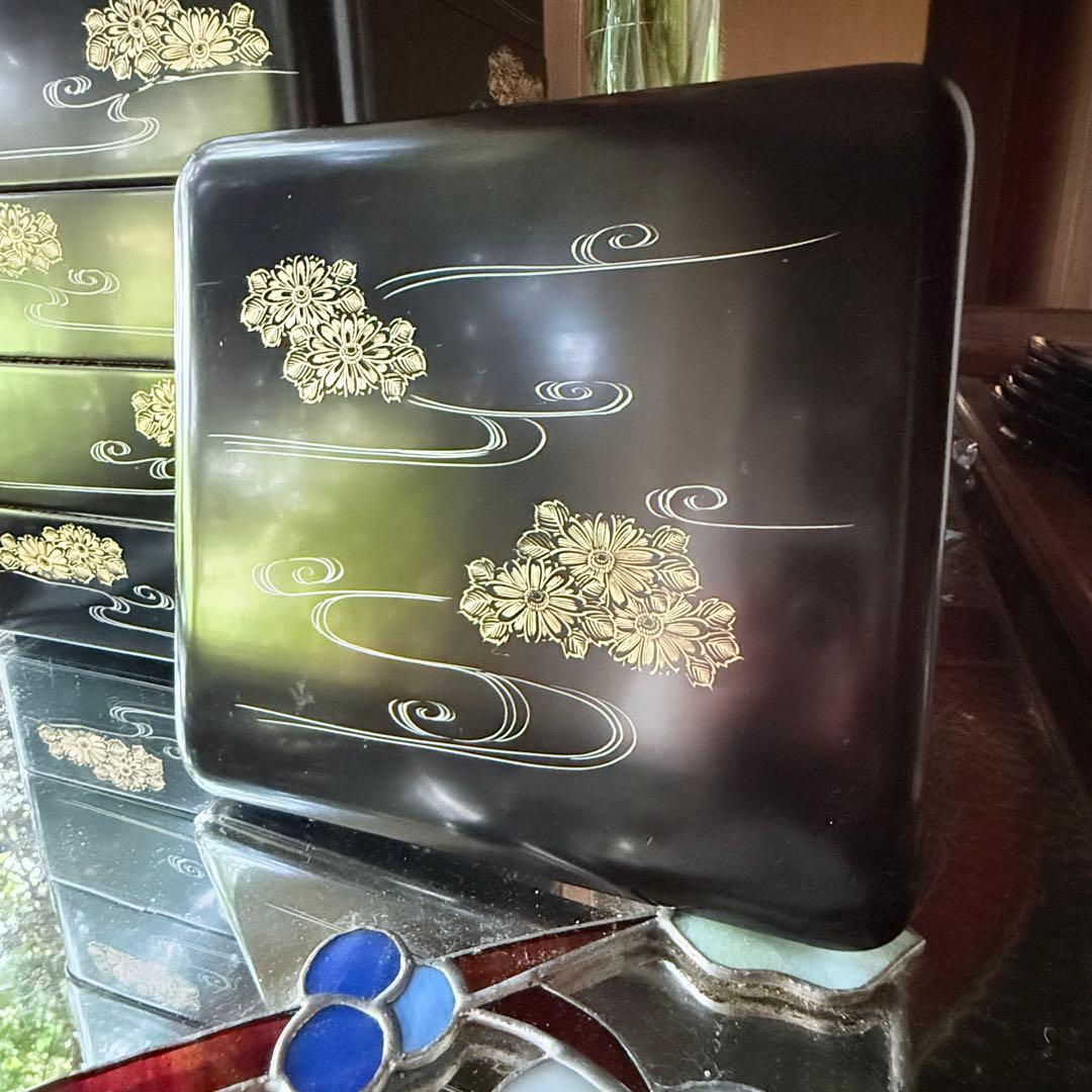 2208様感謝‼JAPAN輪島工房特製沈金『曲水菊づくし』輪島 五段重箱2枚蓋