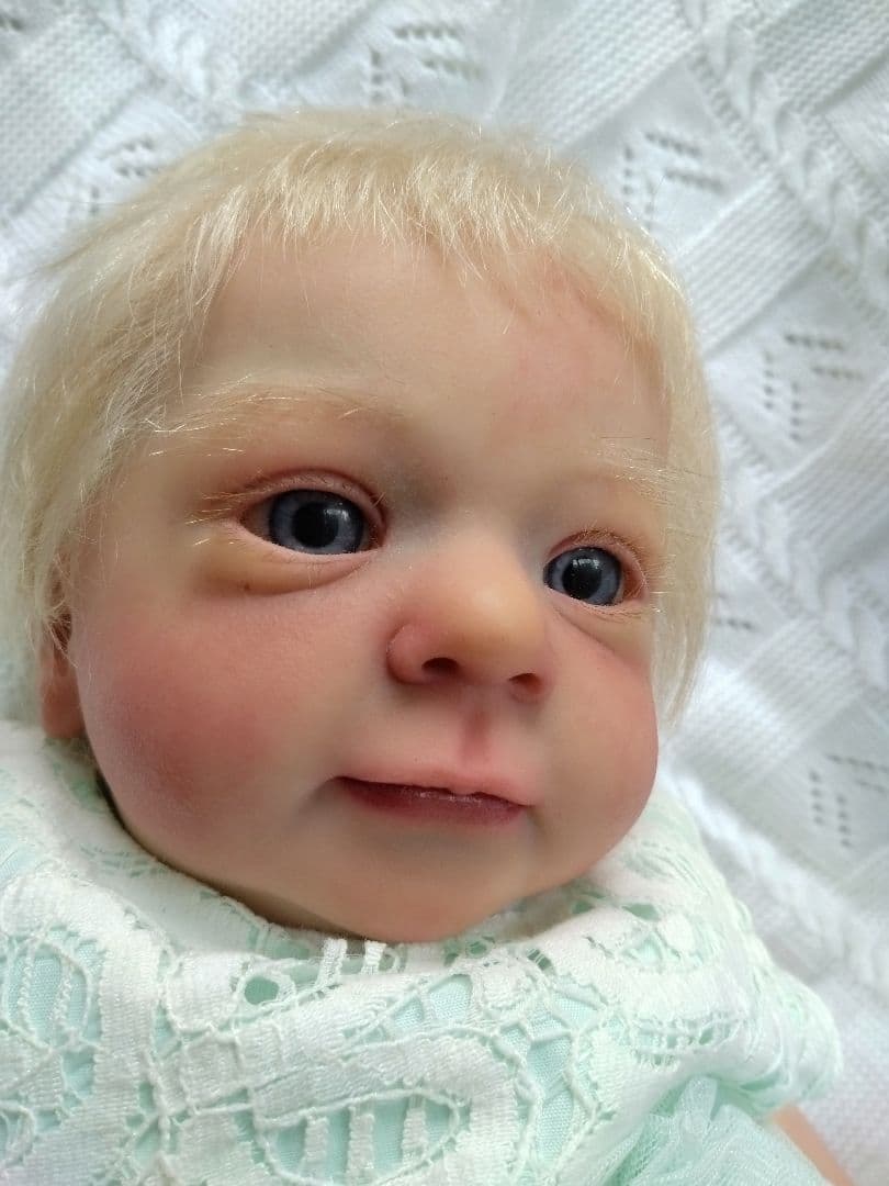 お値下げしました。リボーンドール　フェリシアちゃん。クオリティの高い女の子。❤