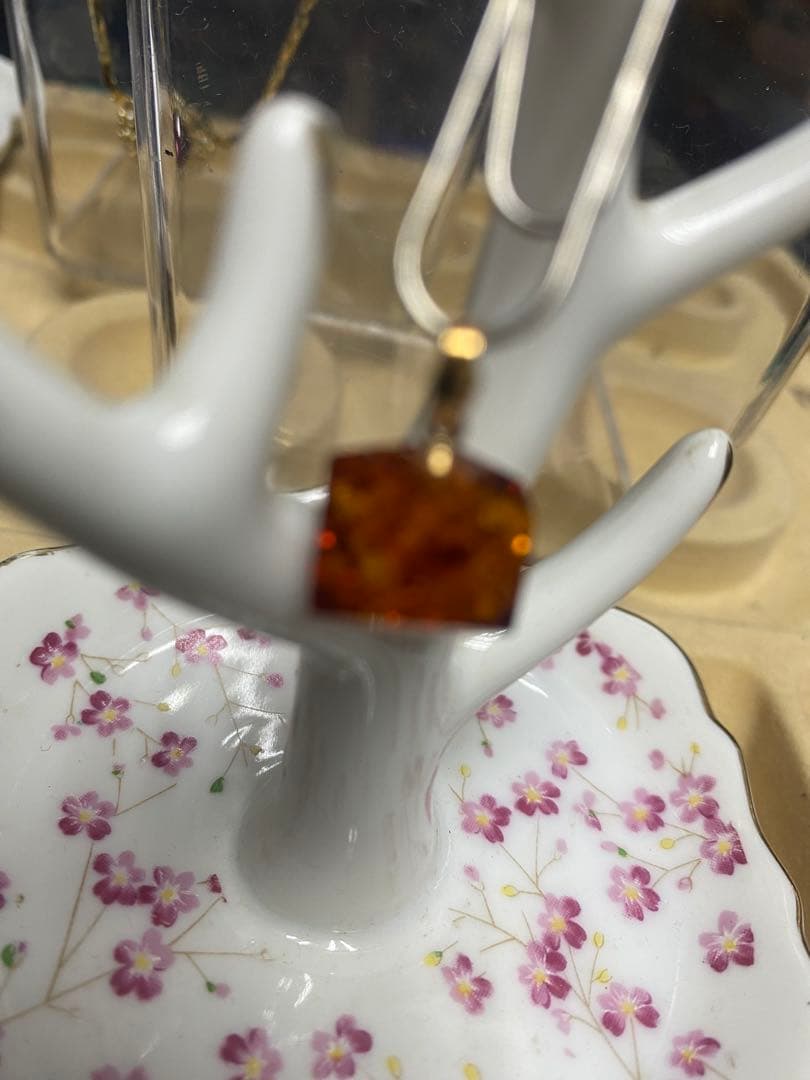 琥珀 六角形ペンダント k18