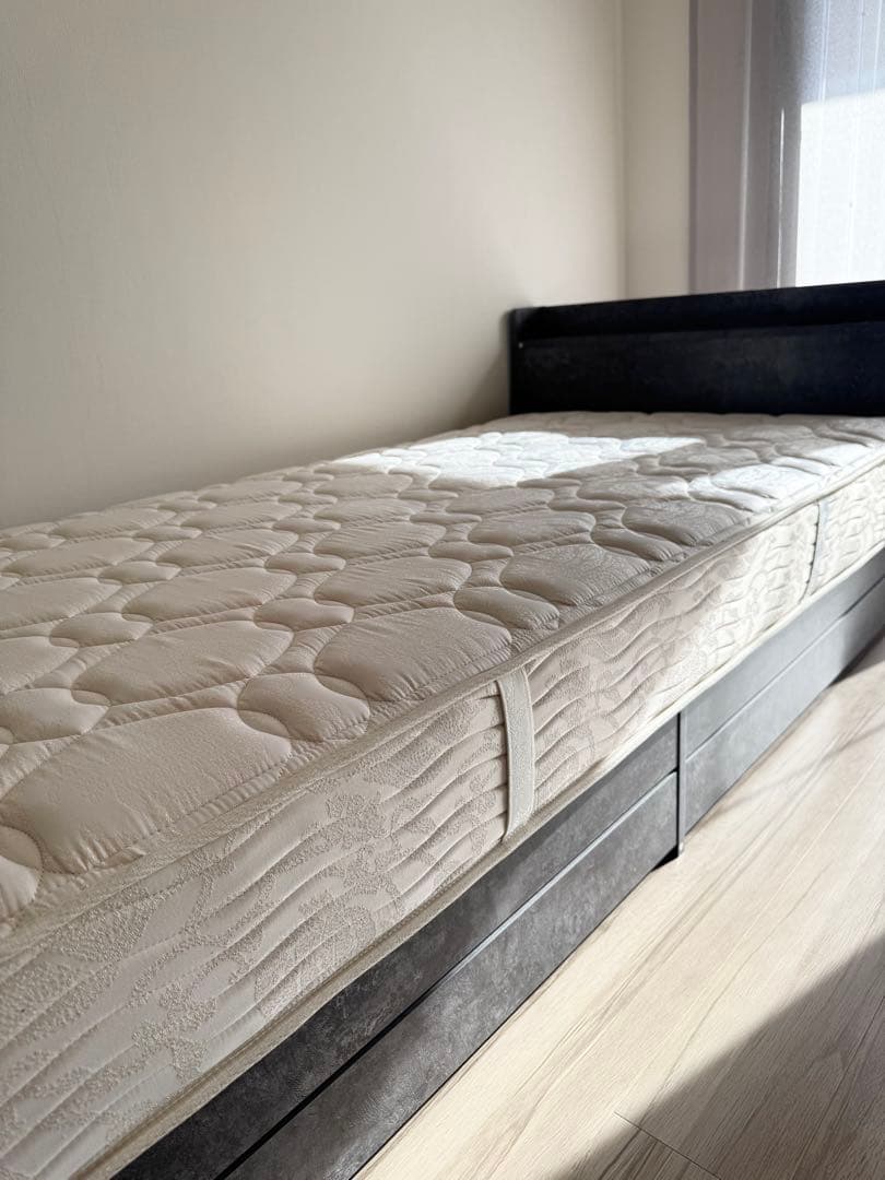 【美品】シモンズBeautyrest Regular シングルマットレス