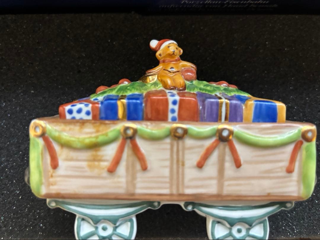 フッチェンロイター　クリスマス機関車 陶器製 新品未使用未開封品　限定版