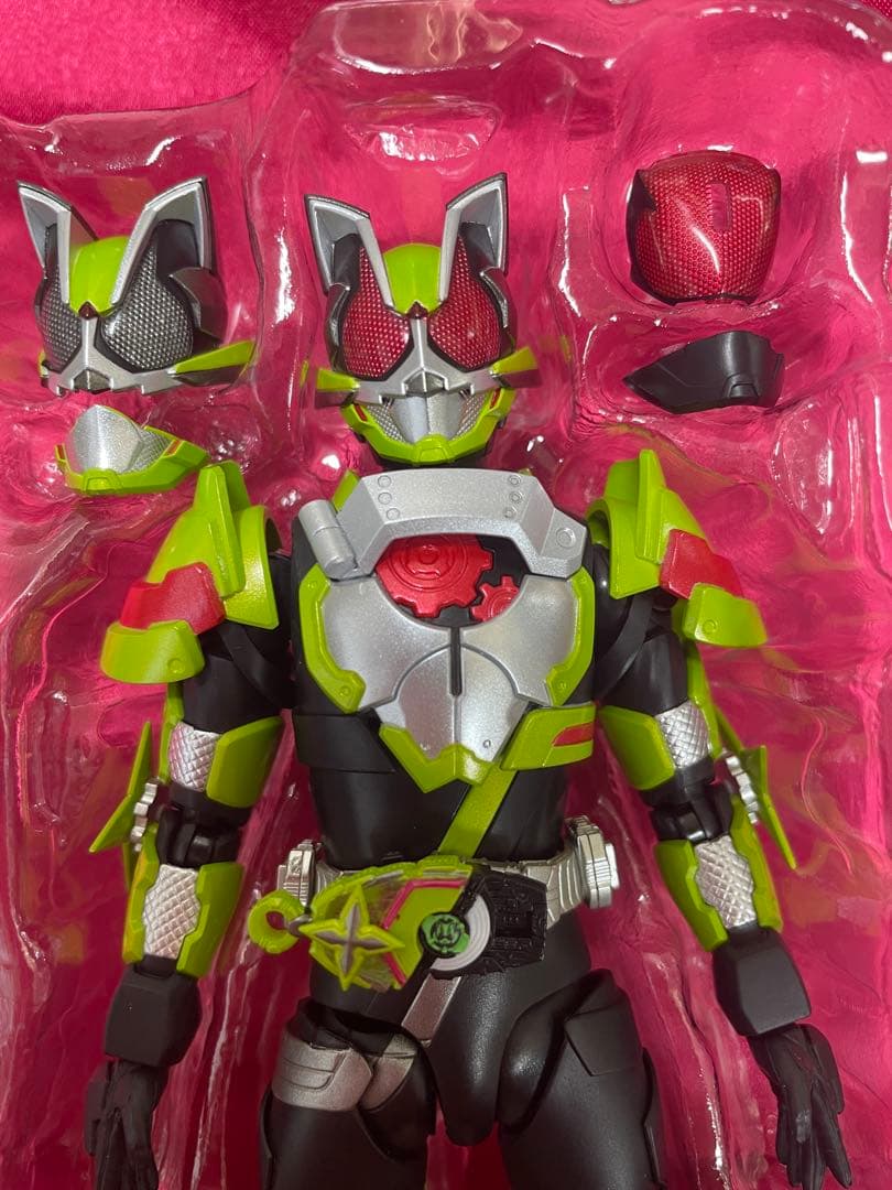 S.H.Figuarts ギーツ　バッファ　タイクーン　ナーゴ