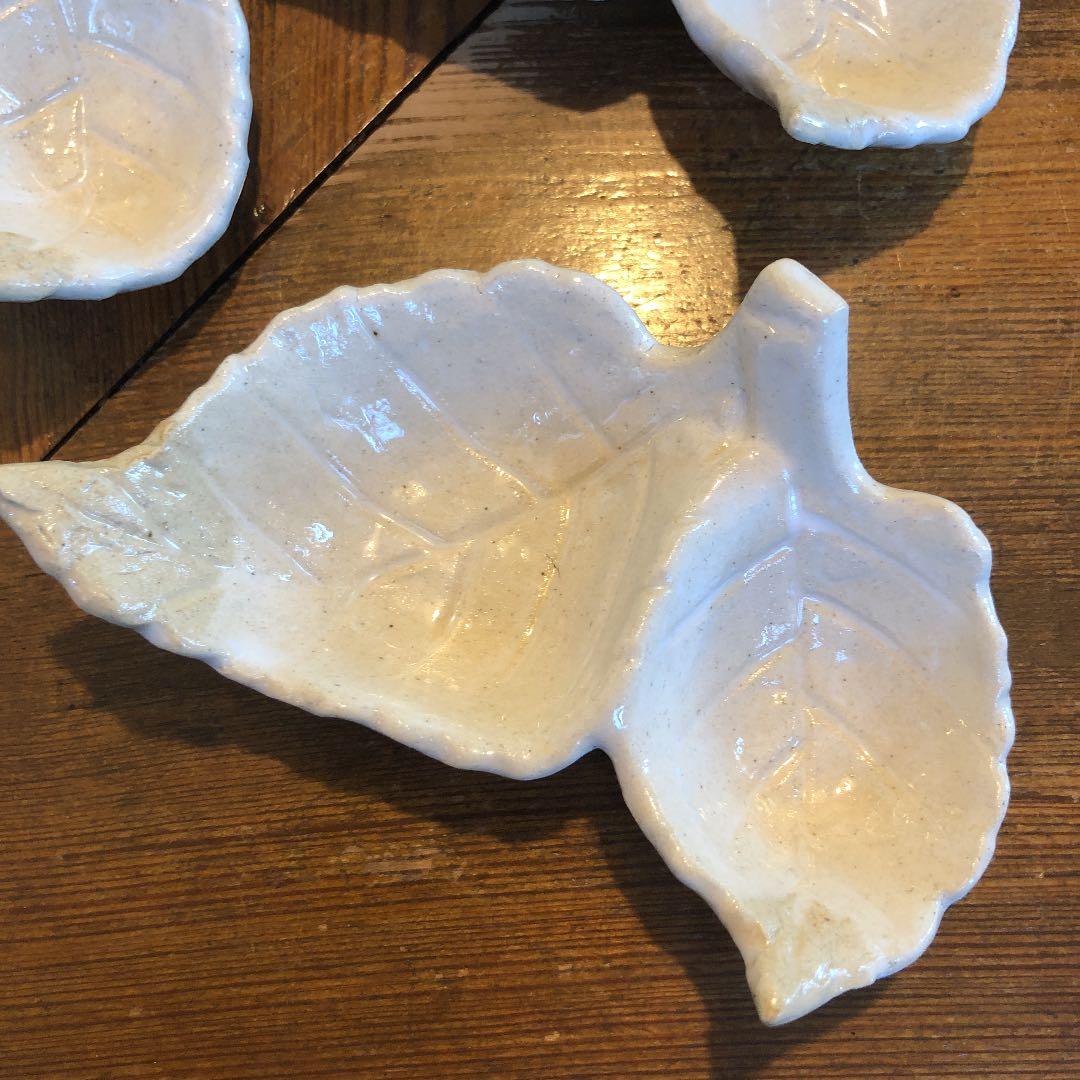 双葉の豆鉢　4つ